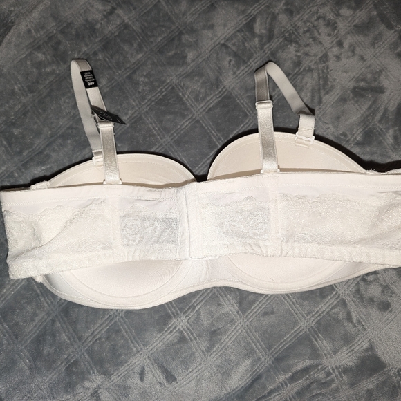 Torrid NWT Bombshell Bra - Picture 4 of 5